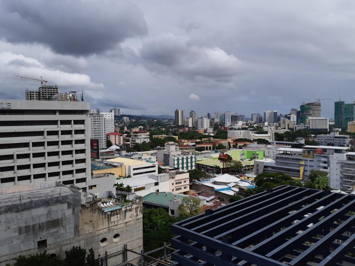 Cebu City Huge Lofts By P&J Exterior foto